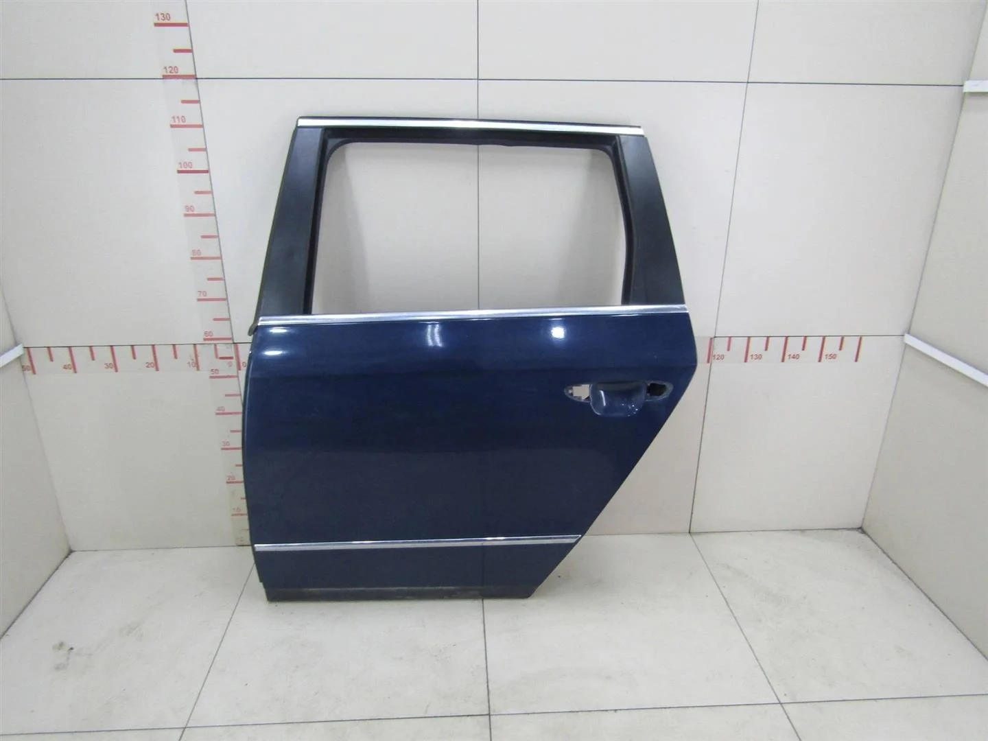Дверь задняя левая VW Passat (B6) 2005-2010  [3C9833055D]  в Вологде