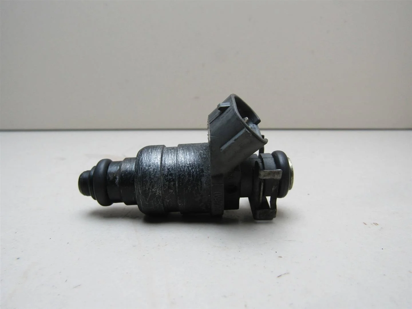 Форсунка инжекторная электрическая Skoda Octavia (A5 1Z-) 2004-2013  [06A906031BT]  1.6 8V BSE в Вологде