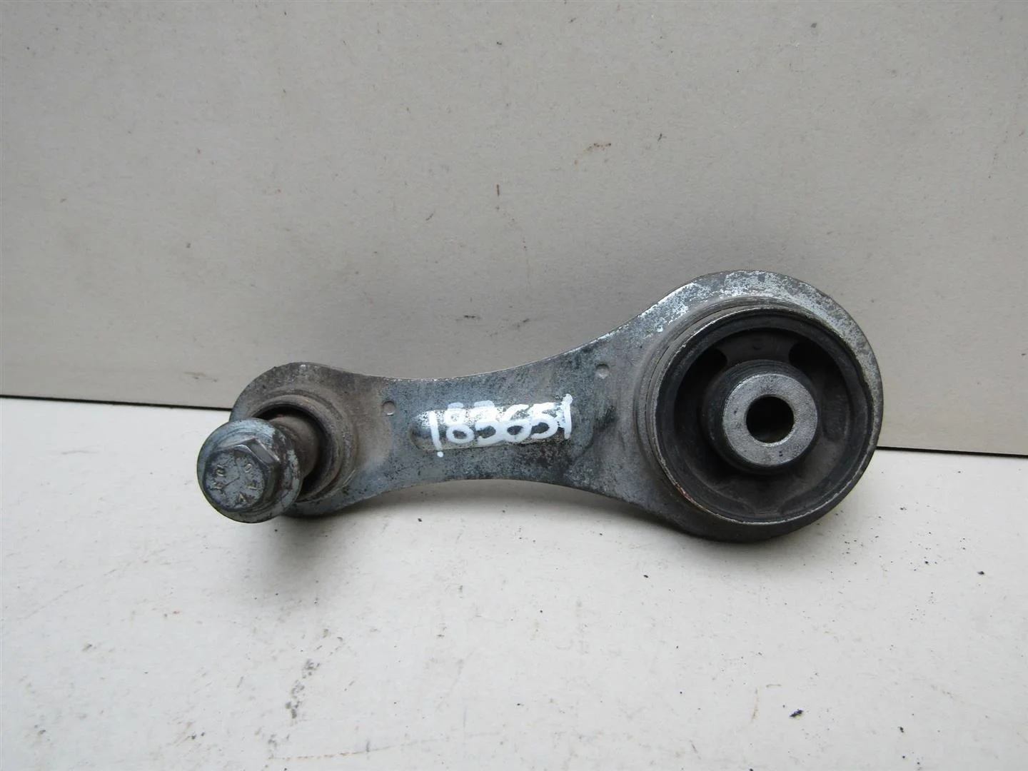 Опора КПП задняя Renault Clio II\Symbol 1998-2008  [7700415095]  1.4 K7J700 в Вологде