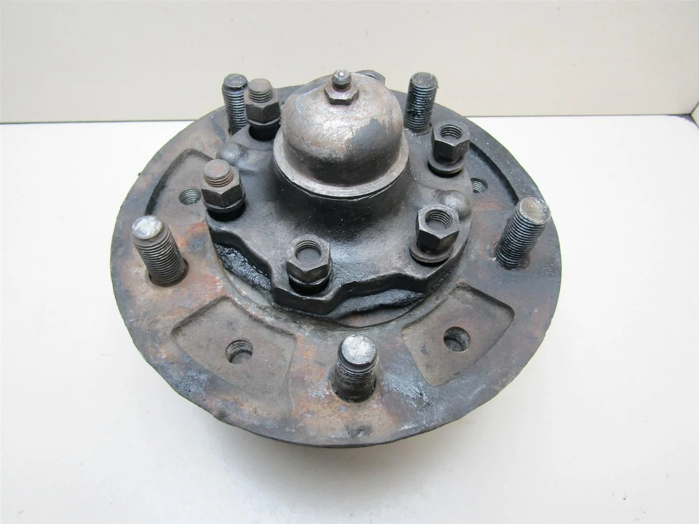 Ступица передняя Toyota Land Cruiser (100) 1998-2007  [4350369015]  4.7 32V 2UZFE в Вологде