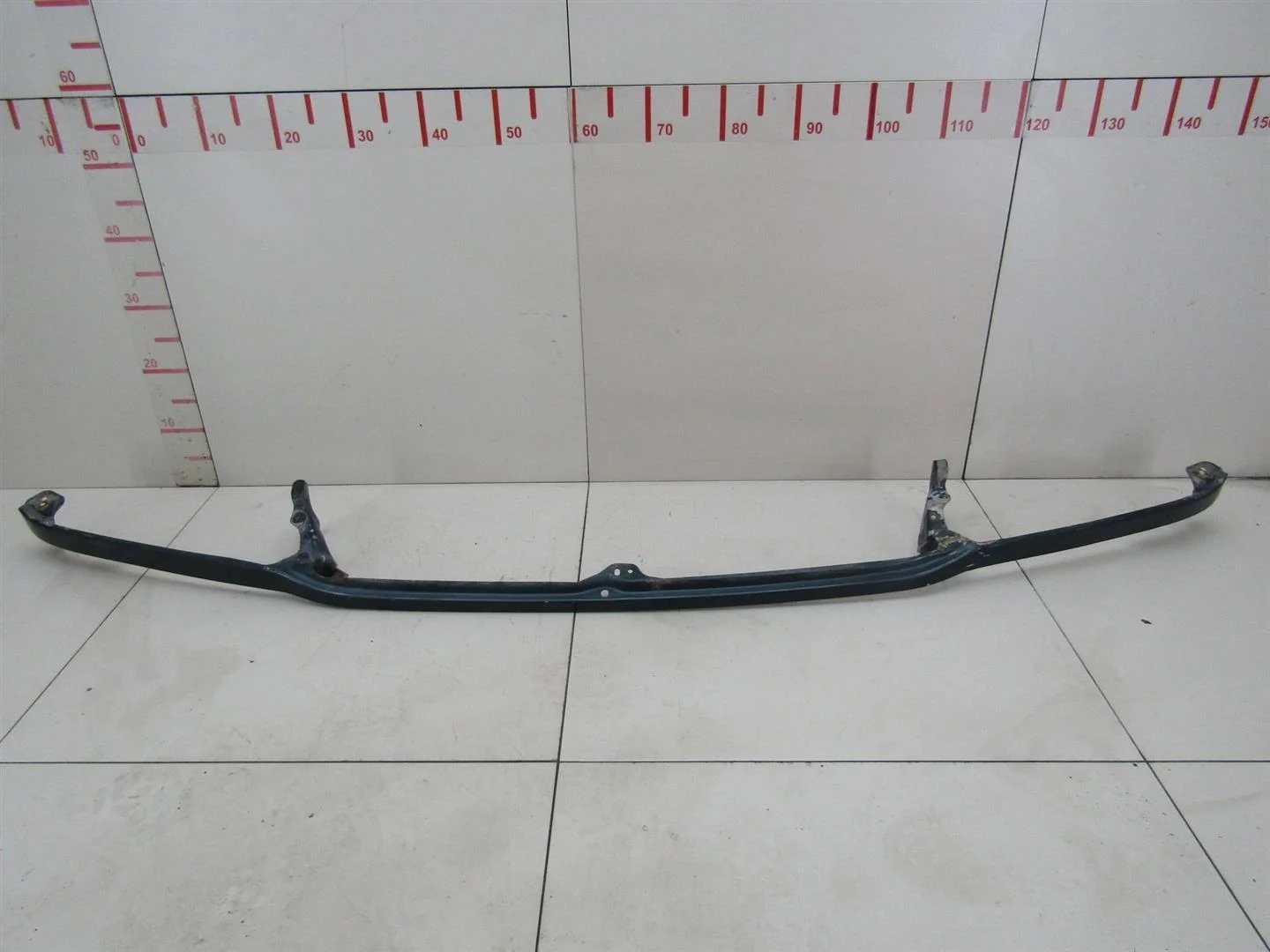 Планка под фары Toyota Land Cruiser (100) 1998-2007  [5390360040]  4.7 32V 2UZFE в Вологде