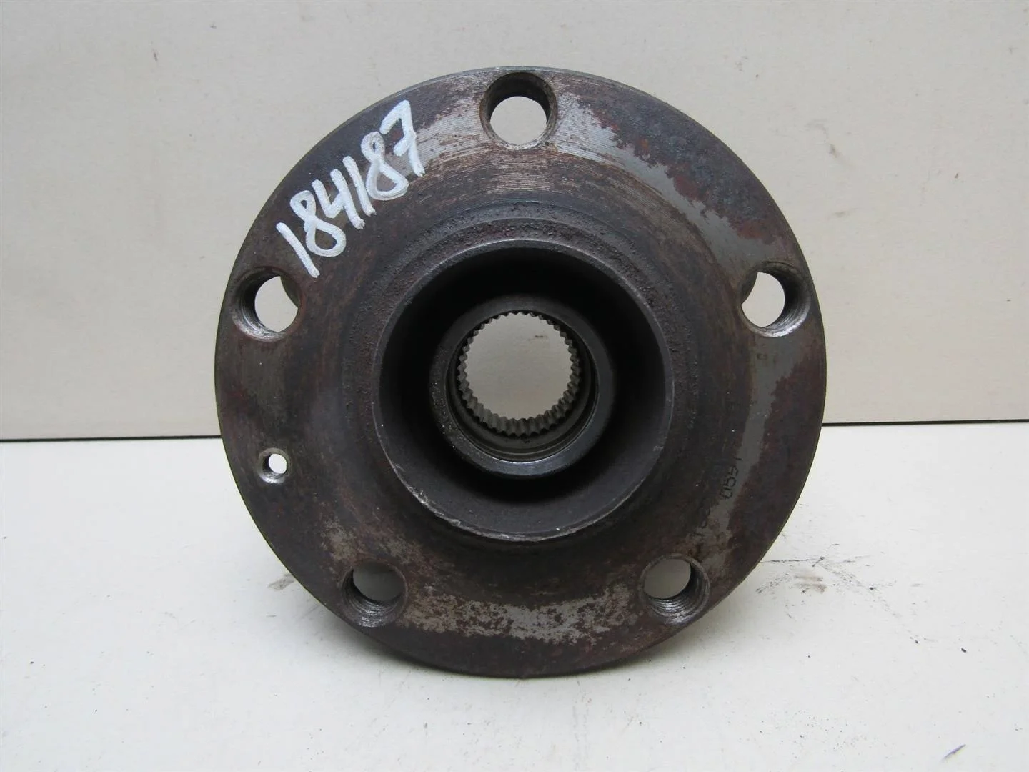 Ступица передняя Audi Allroad quattro 2005-2012  [4E0498625B]  в Вологде