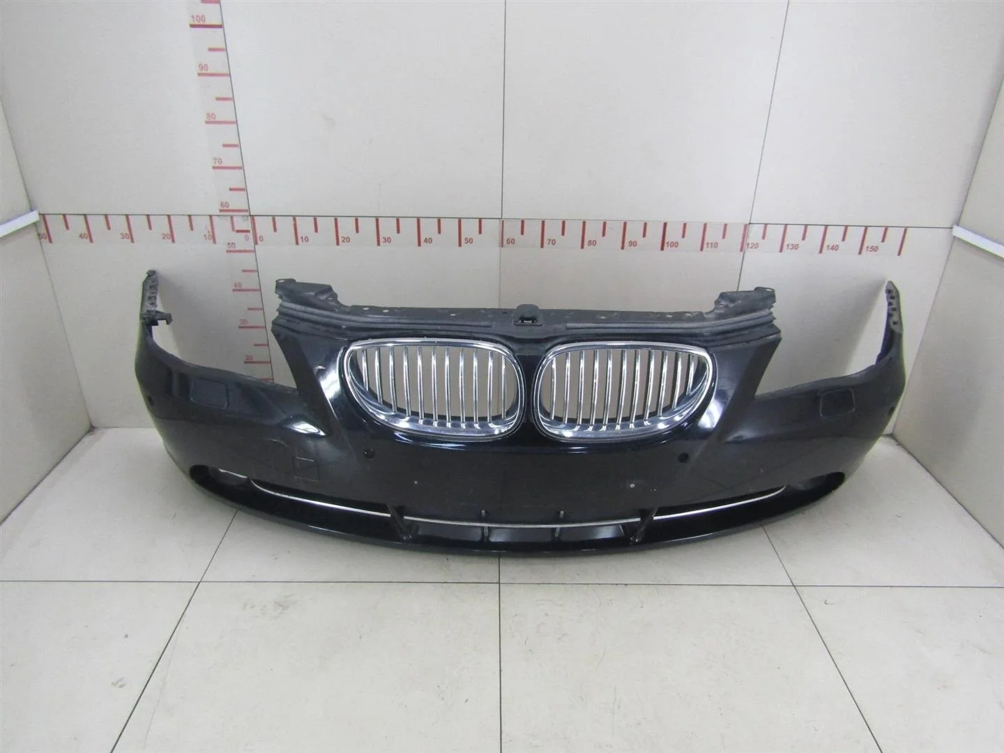 Бампер передний BMW 5-серия E60\E61 2003-2009  [51117111740]  в Вологде