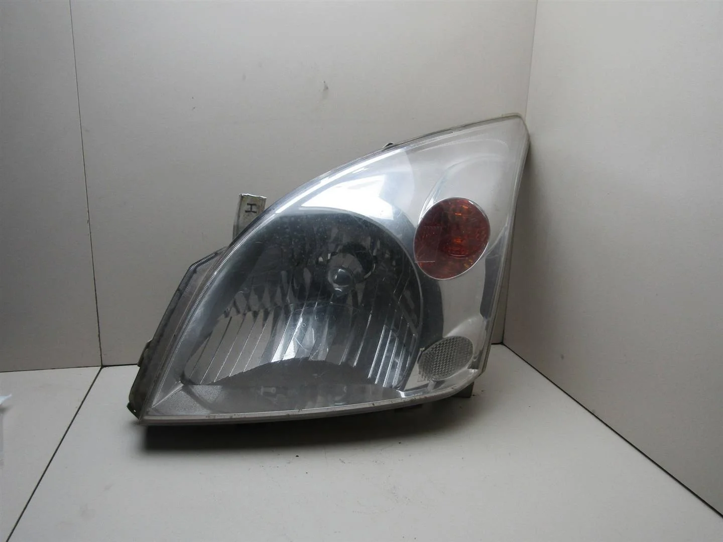 Фара левая Toyota Land Cruiser (120)-Prado 2002-2009  [811706A060]  в Вологде