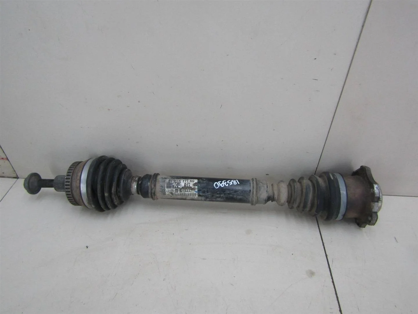 Полуось передняя Audi A4 (B6) 2000-2004  [8E0407271AG]  2.0 ALT в Вологде