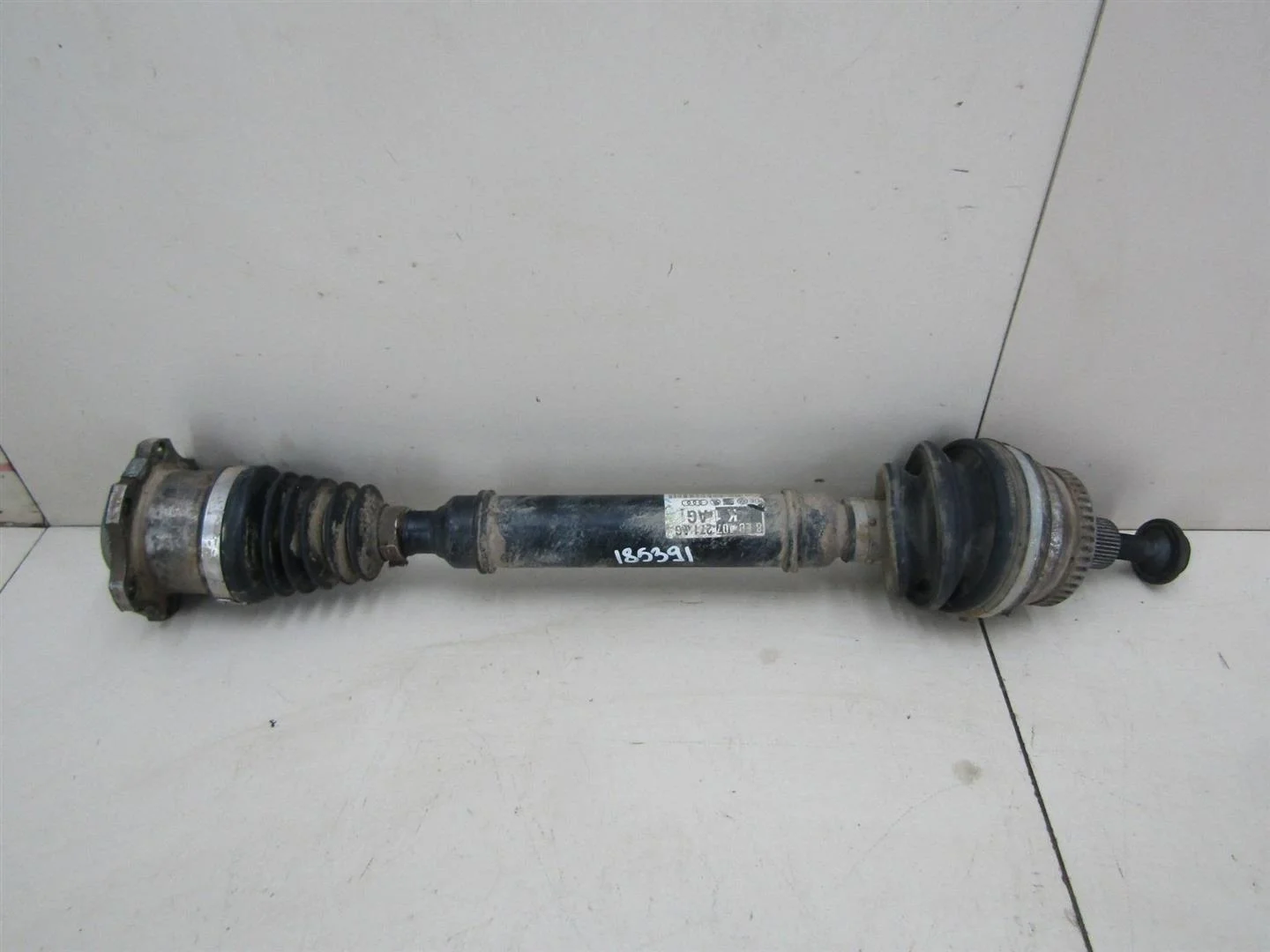 Полуось передняя Audi A4 (B6) 2000-2004  [8E0407271AG]  2.0 ALT в Вологде