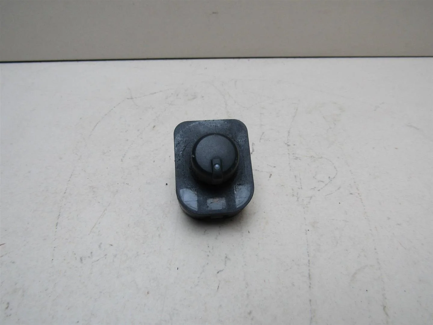Переключатель регулировки зеркала Audi A4 (B6) 2000-2004  [8E0959565A4PK]  2.0 ALT в Вологде