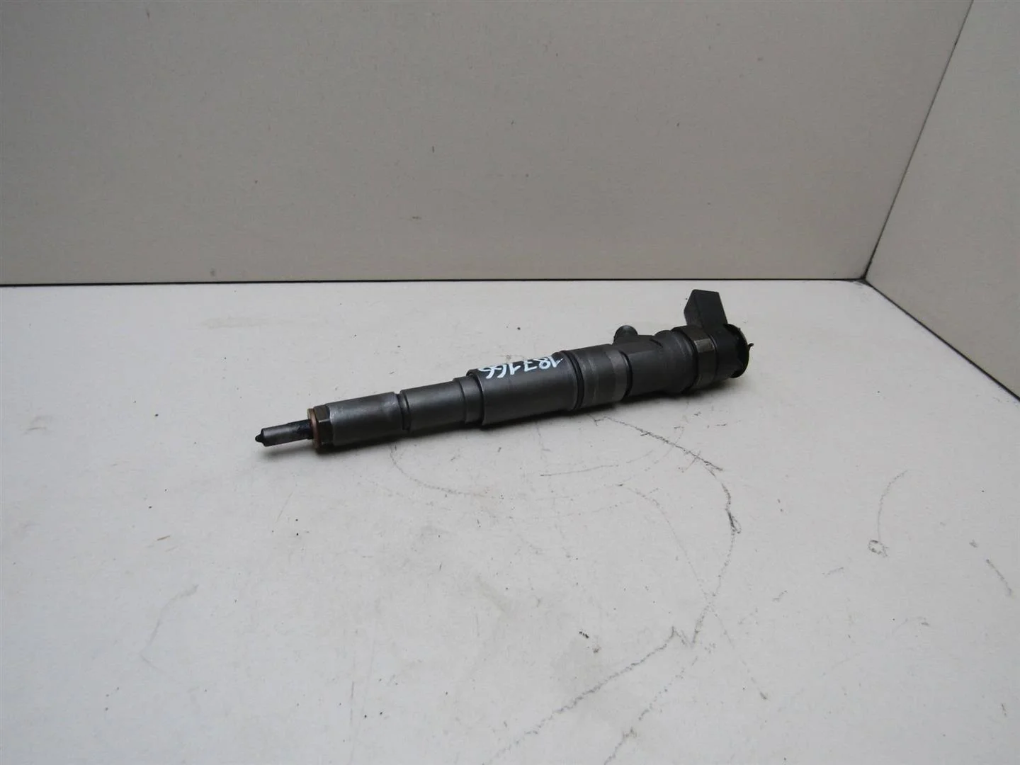Форсунка дизельная электрическая BMW X3 E83 2004-2010  [13537793836]  2.0d  в Вологде