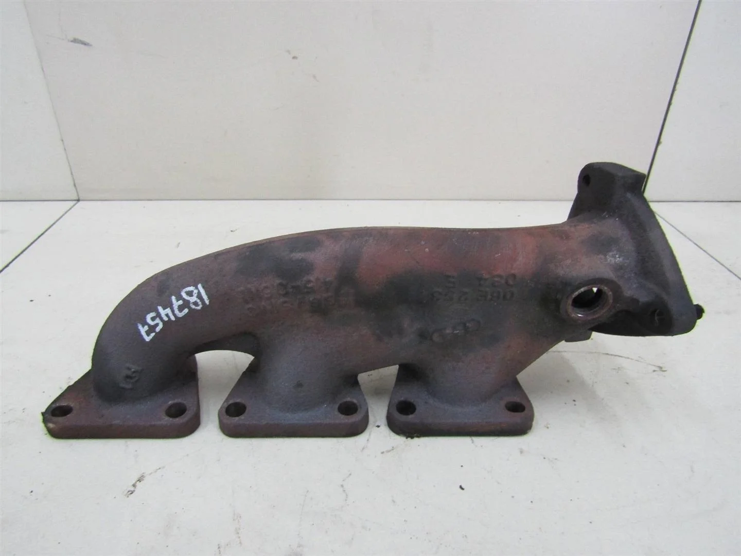 Коллектор выпускной Audi A6 (C6,4F) 2005-2011  [06E253032B]  2.4 24V BDW в Вологде