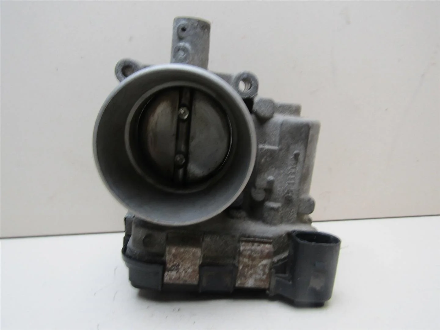 Заслонка дроссельная VW Golf VI 2009-2012  [03F133062]  1.2 8V CBZ в Вологде