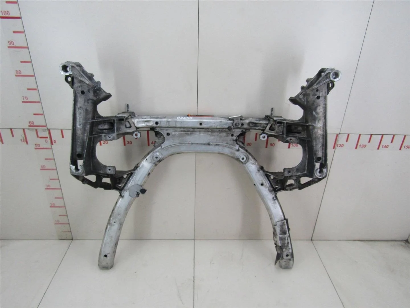 Балка подмоторная BMW 5-серия E60\E61 2003-2009  [31116782458]  в Вологде
