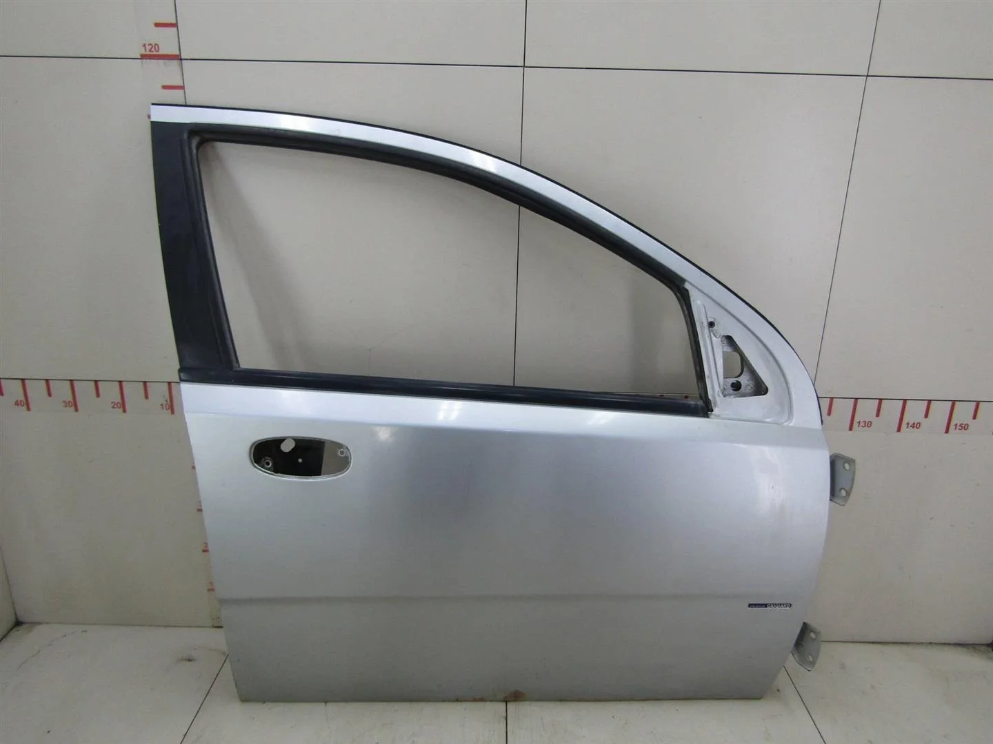 Дверь передняя правая Chevrolet Aveo (T200) 2003-2008  [96585328]  1.4 8v F14S3 в Вологде
