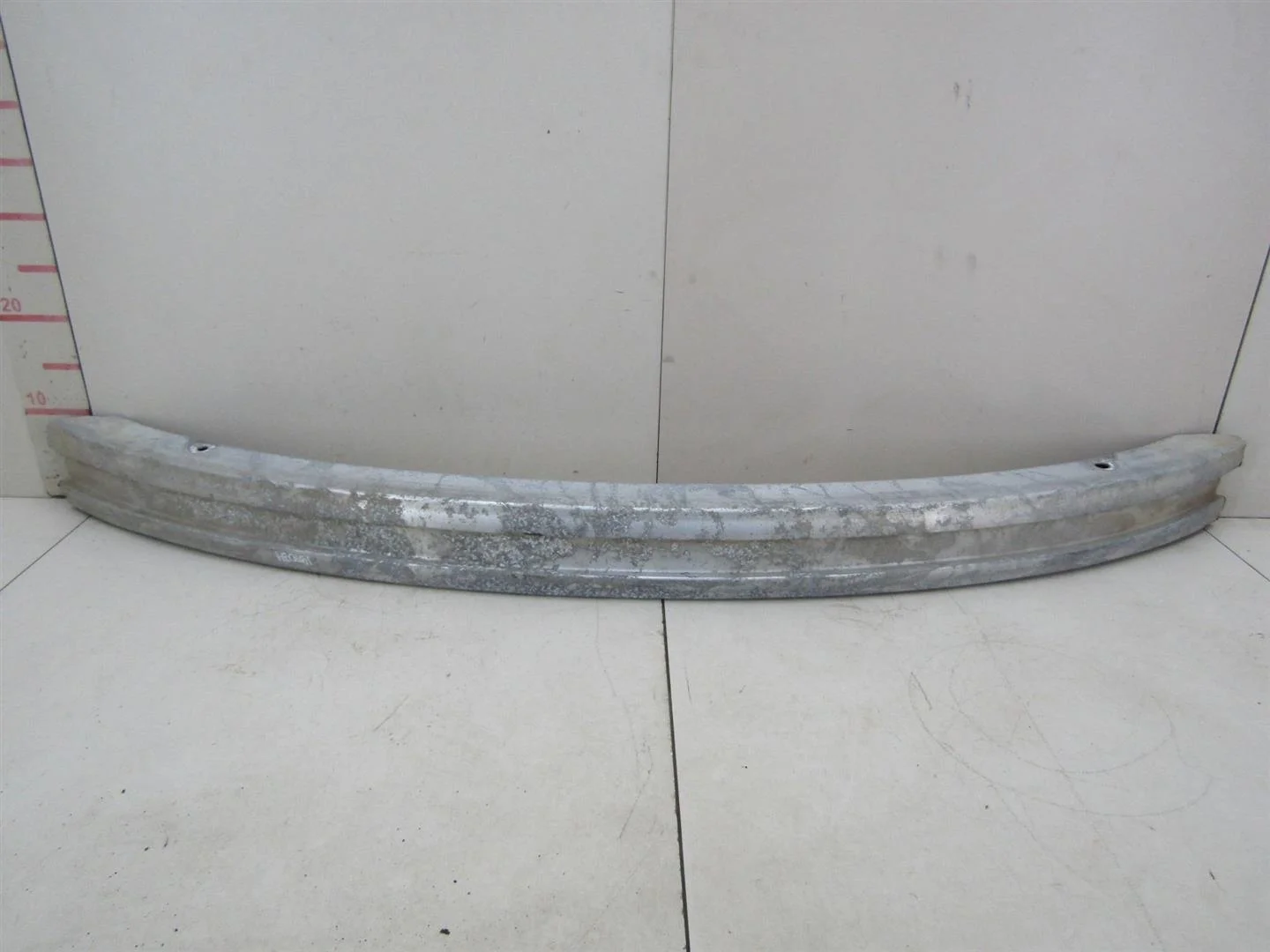 Усилитель переднего бампера VW Passat (B5) 1996-2000  [3B0807113]  1.8 в Вологде