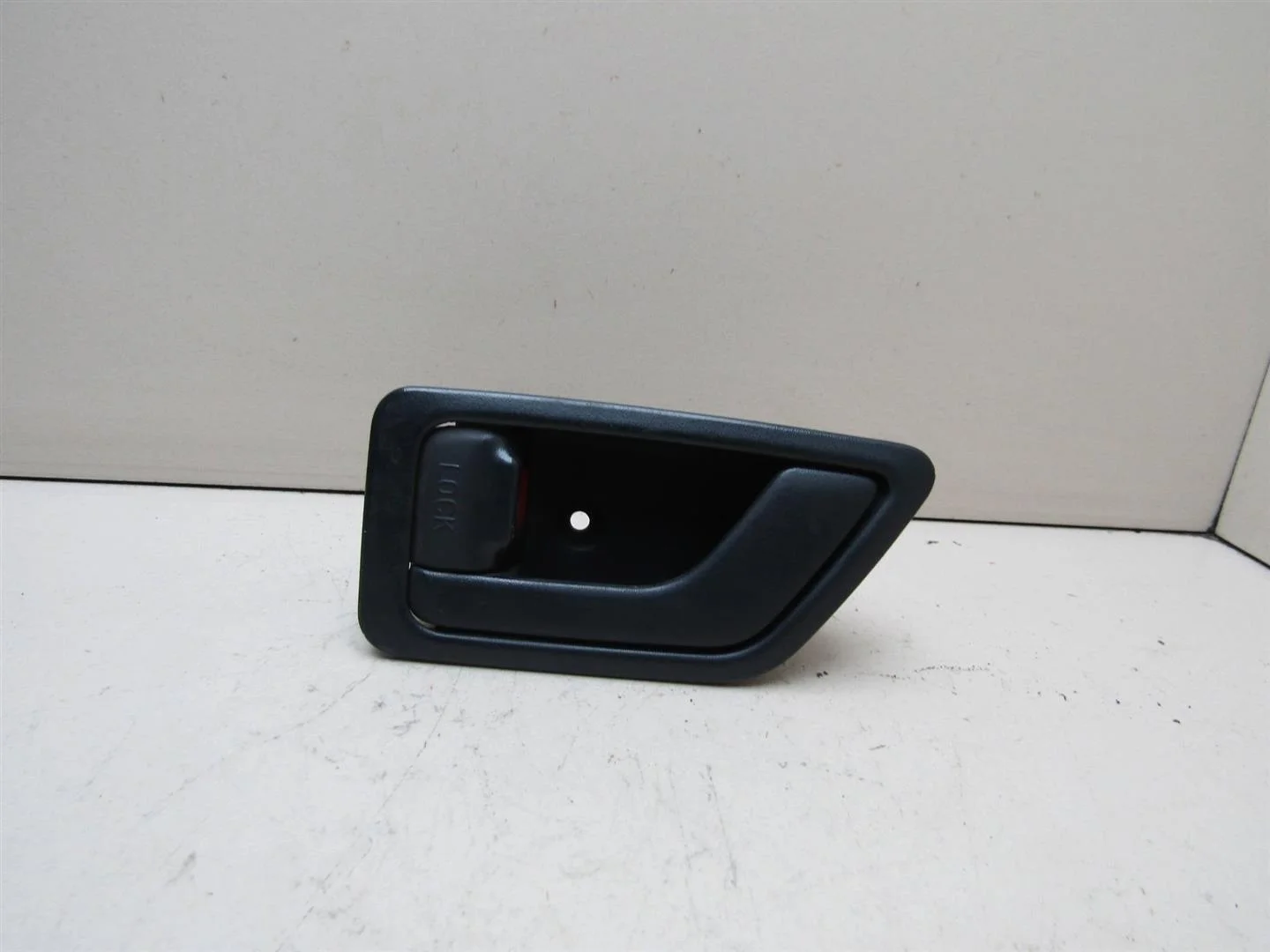 Ручка двери внутренняя левая Hyundai Getz 2005-2010  [826101C020]  в Вологде