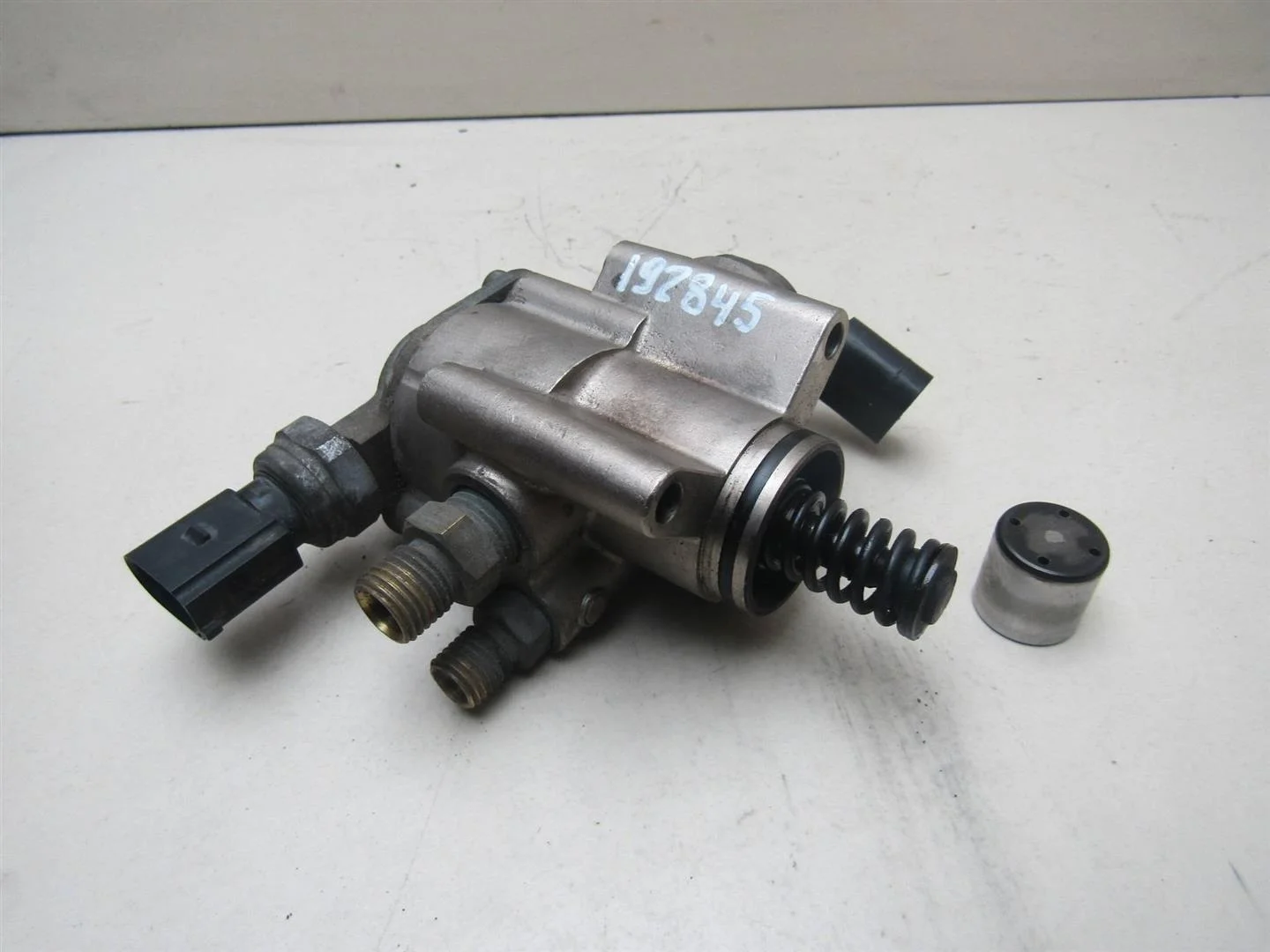 ТНВД Audi A6 (C6,4F) 2005-2011  [06E127025G]  3.2 AUK в Вологде
