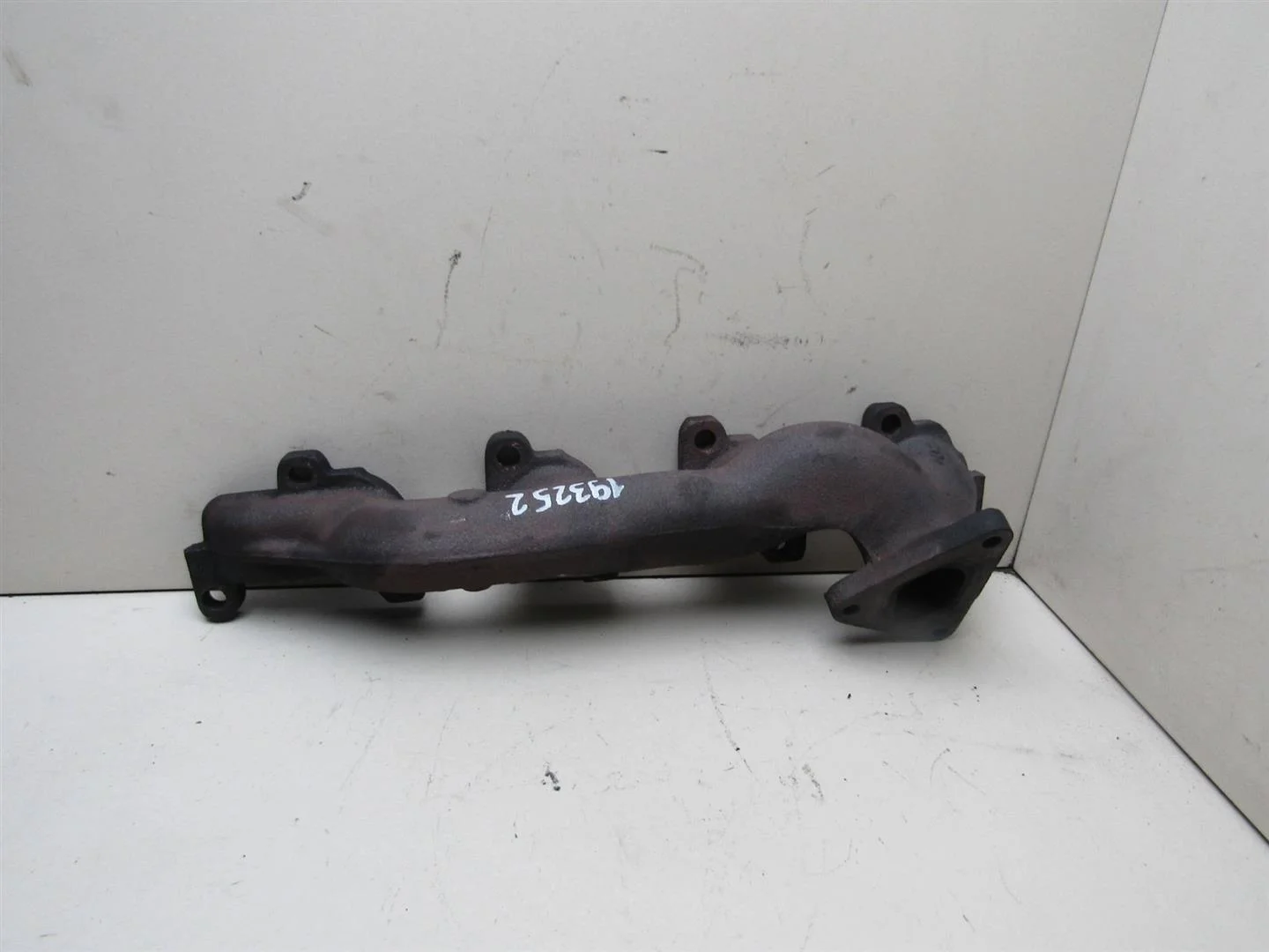 Коллектор выпускной Mercedes Benz W203 2000-2006  [A6461420301]  2.2 OM646 в Вологде