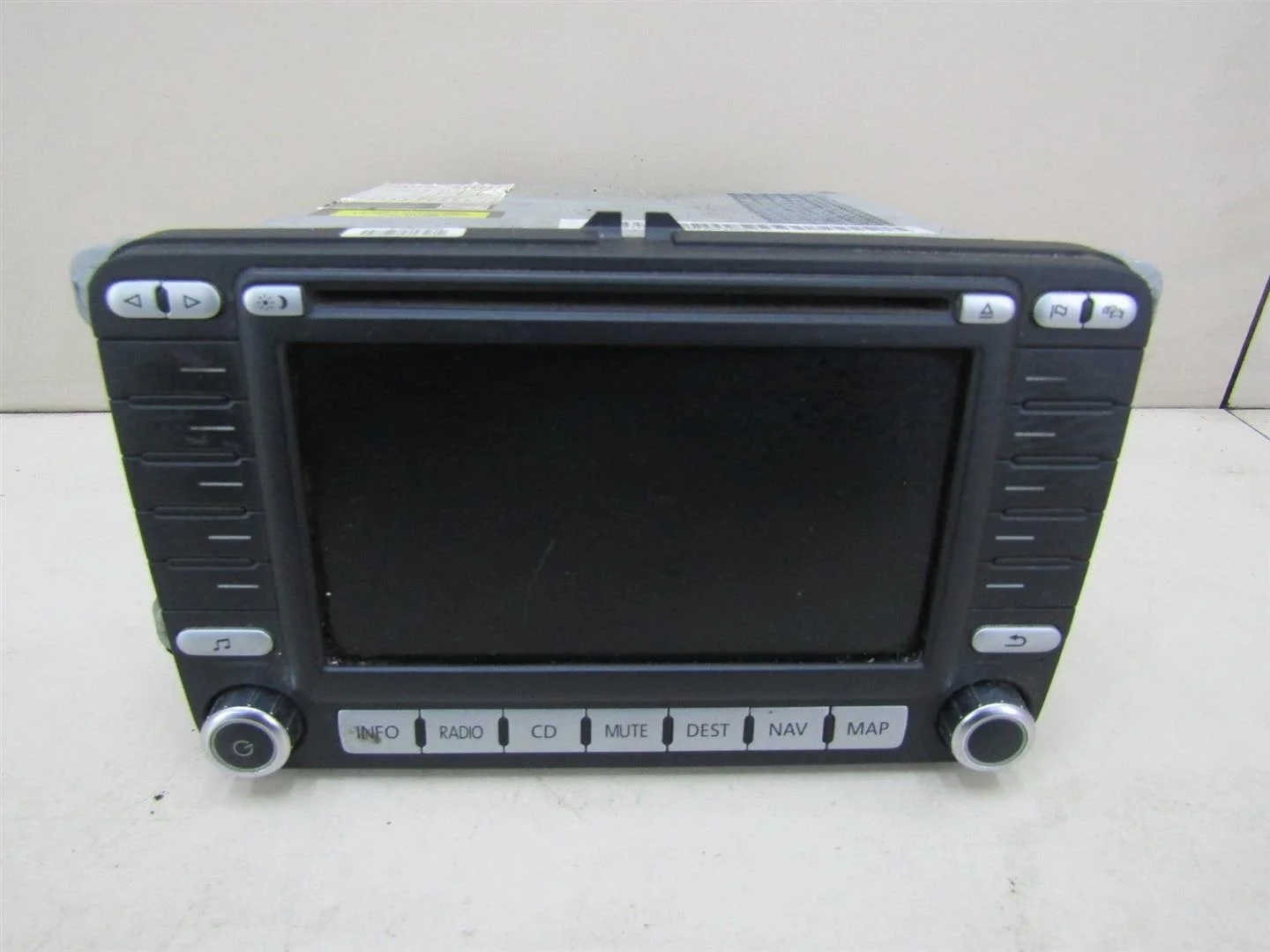 Магнитола VW Passat (B6) 2005-2010  [1K0035198C]  в Вологде