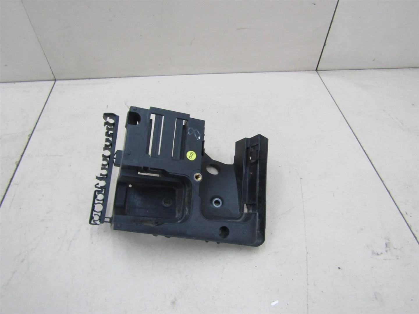 Кронштейн (сопут. товар) Skoda Octavia (A5 1Z-) 2004-2013  [1K0907361C]  в Вологде