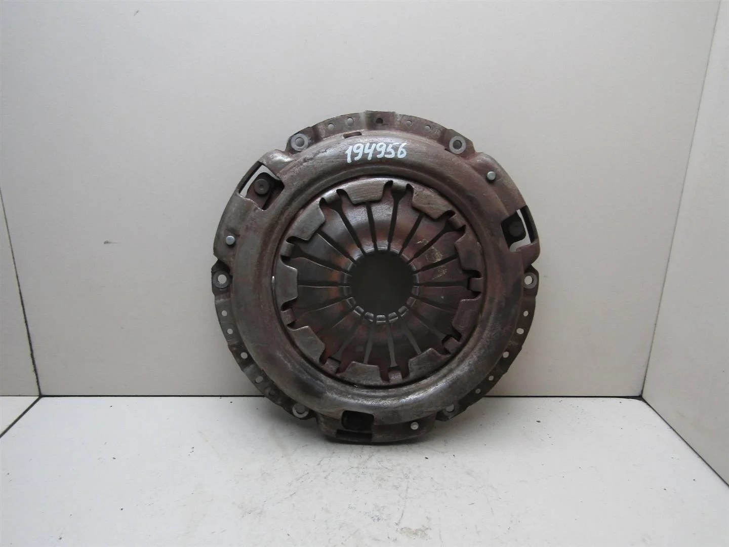 Корзина сцепления Renault Duster 2012-2021  [8201012792]  2.0 16V F4R в Вологде