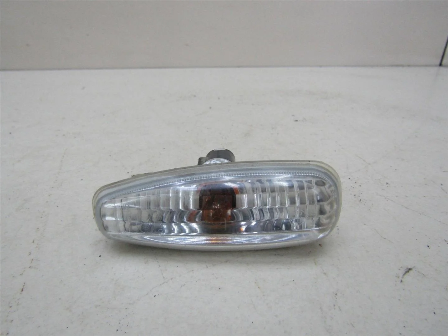 Повторитель на крыло Kia Ceed 2007-2012  [923033L100]  1.4 G4FA в Вологде