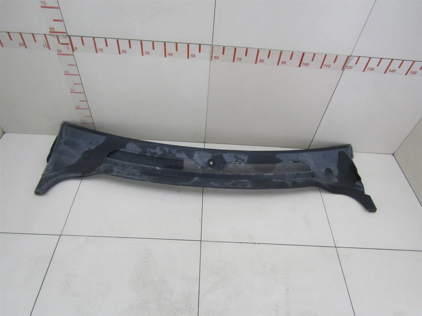 Решетка стеклооч. (планка под лобовое стекло) Land Rover Discovery III 2004-2009  [JAG500042PMA ]  2.7 в Вологде