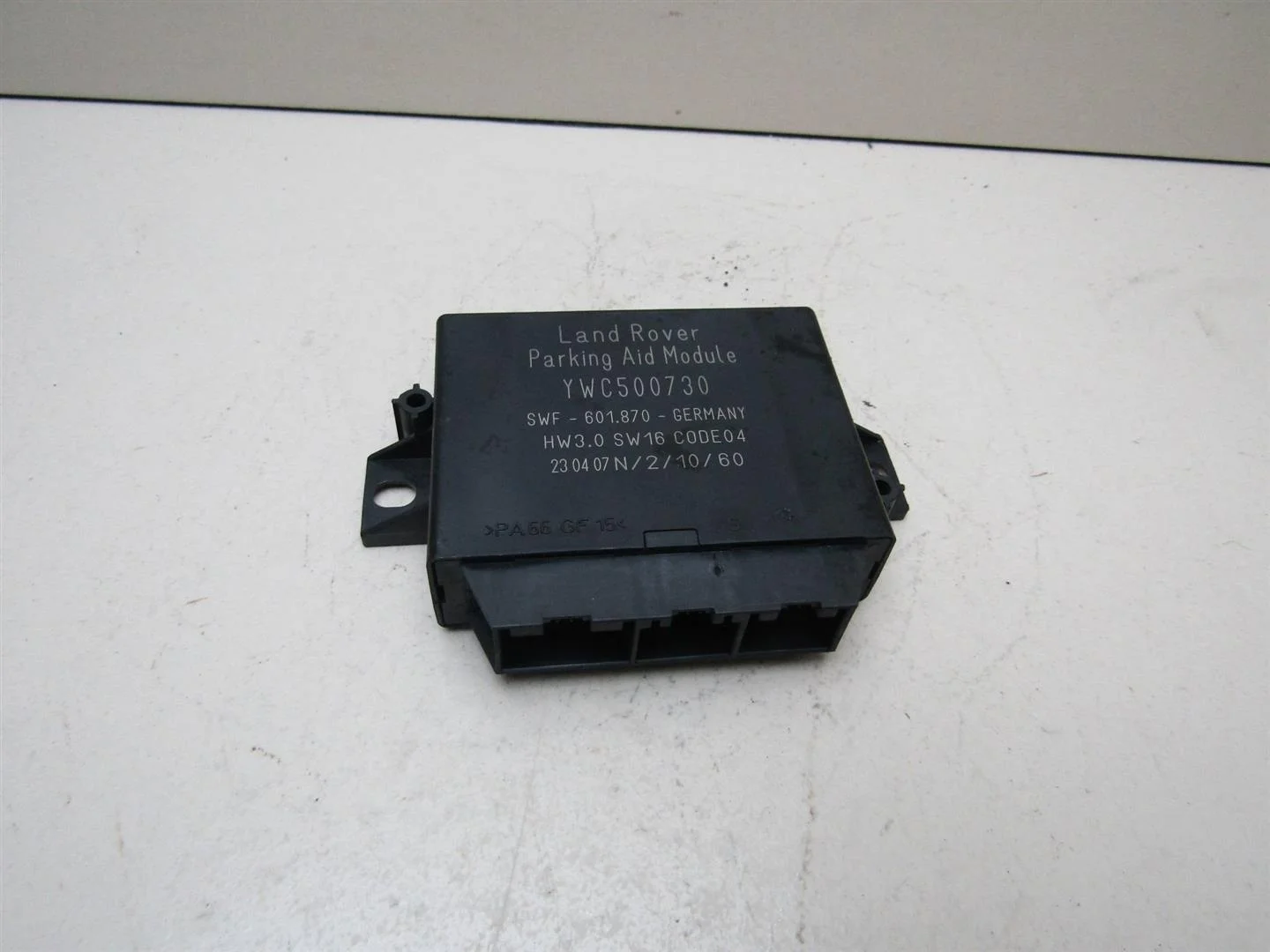 Блок управления парктроником Land Rover Discovery III 2004-2009  [YWC500730]  2.7 в Вологде