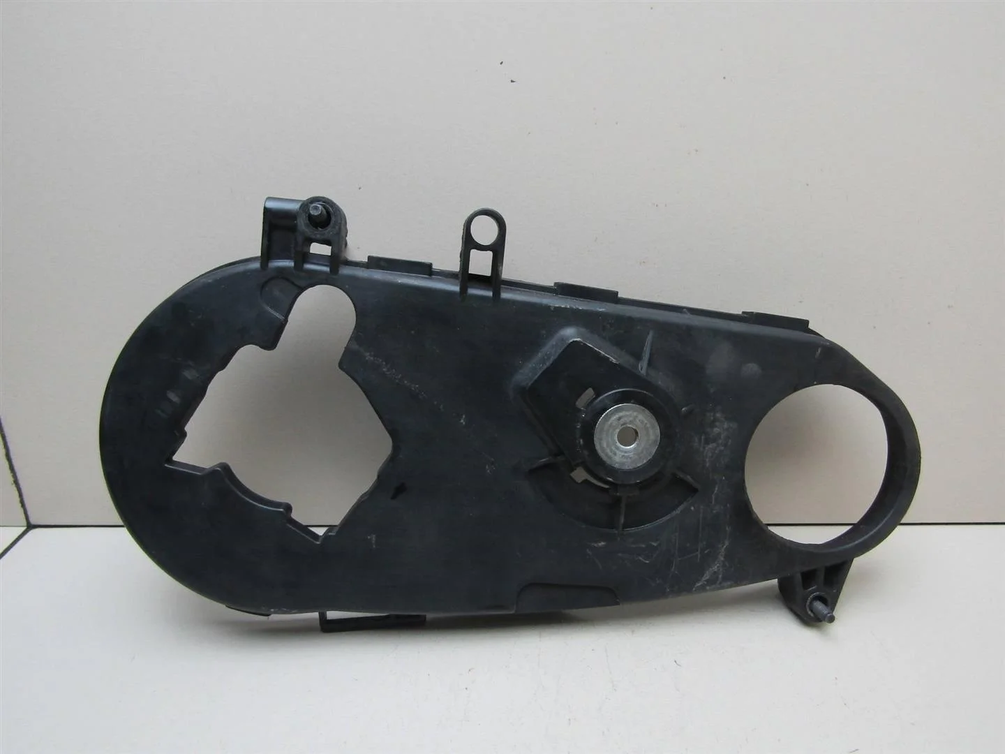 Кожух ремня ГРМ Land Rover Discovery III 2004-2009  [1348867]  2.7 в Вологде