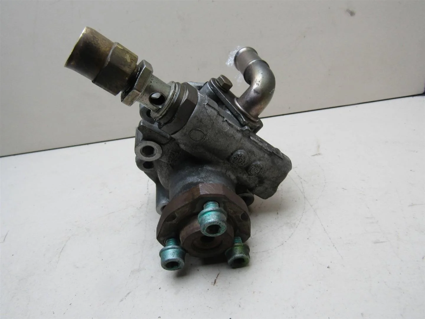 Насос гидроусилителя Skoda Octavia (A4 1U-) 2000-2011  [1J0422154H]  1.4 1.6 2.0 в Вологде