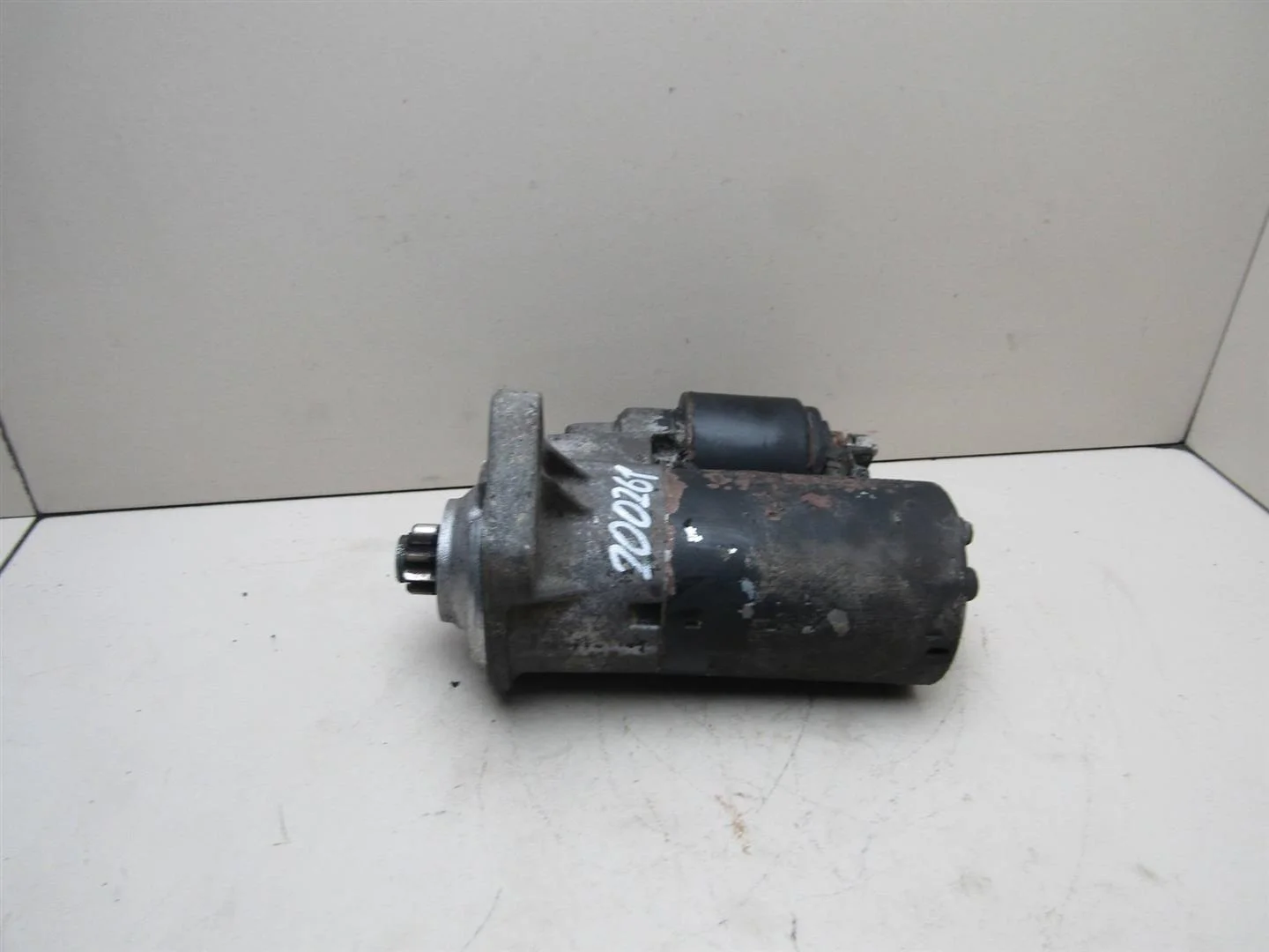 Стартер Skoda Octavia (A4 1U-) 2000-2011  [020911023F]  1.4-1.6 в Вологде