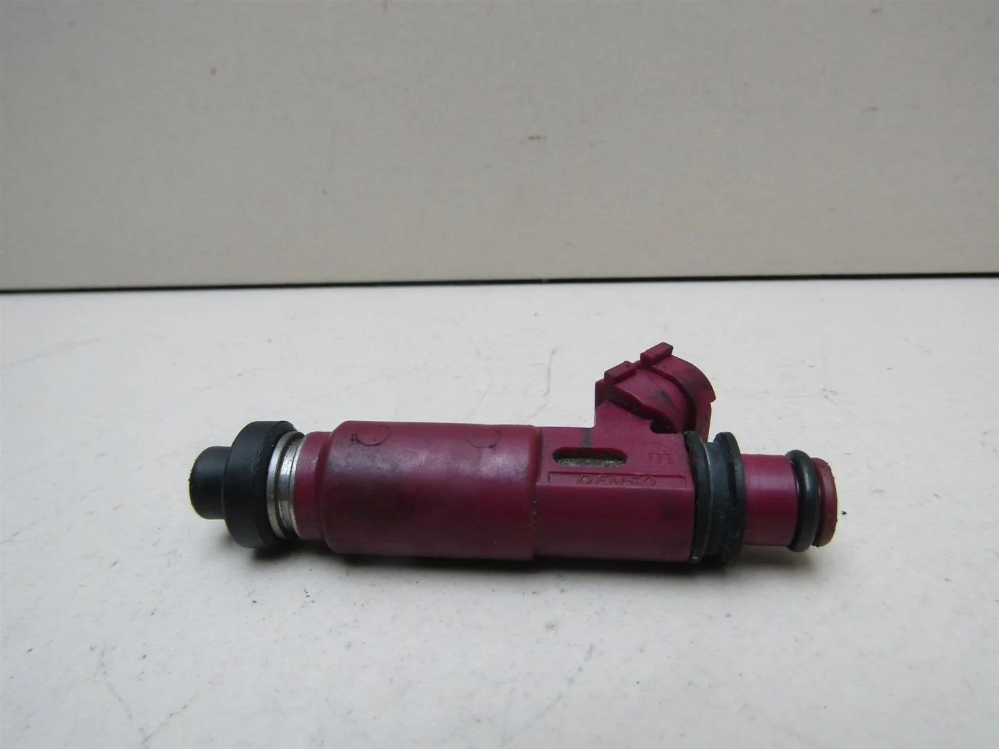 Форсунка инжекторная электрическая Mazda Mazda 3 (BK) 2002-2009  [BP4W13250]  1.6 16V Z6 в Вологде
