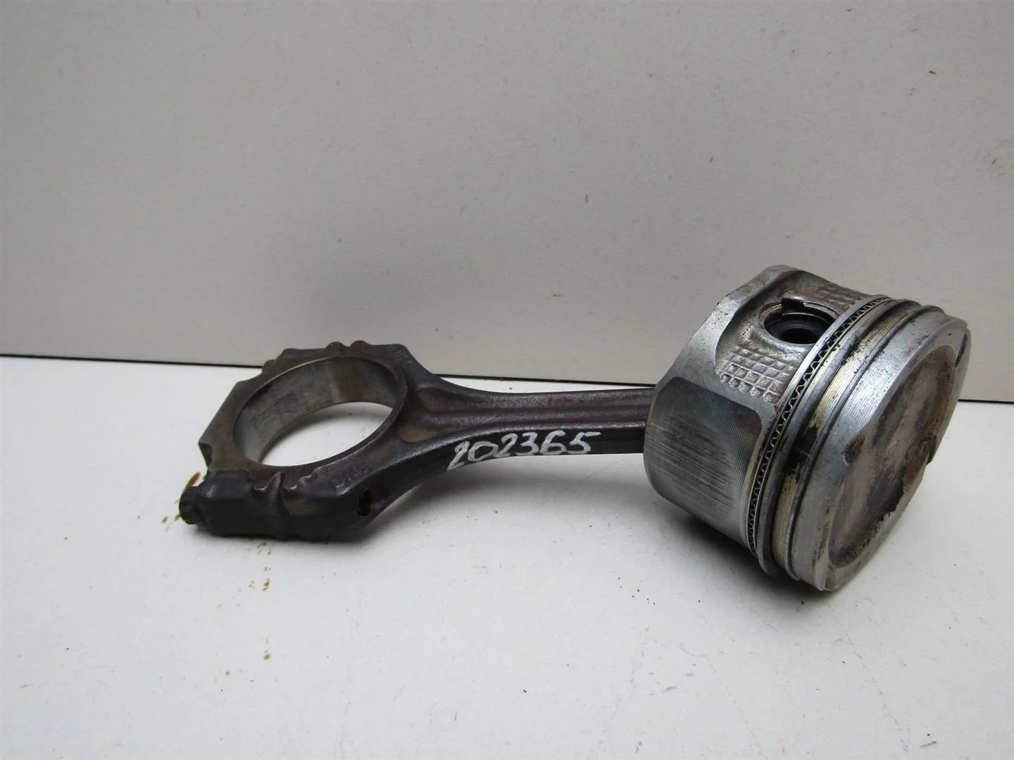 Шатун VW Golf IV \Bora 1997-2005  [036198401C]  1.4-1.6 в Вологде