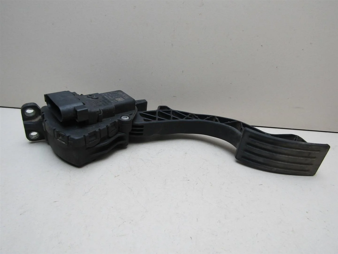 Педаль газа Ford Focus II 2008-2011  [1804579]  1.6 16V SIDA в Вологде