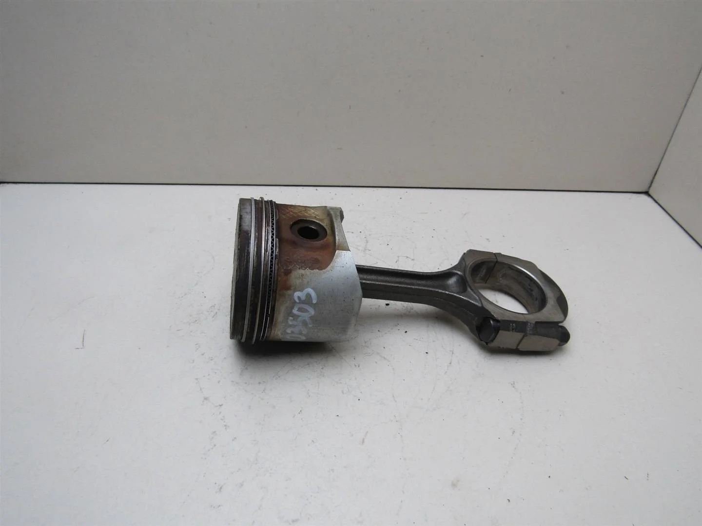 Шатун Renault Megane II 2002-2009  [121009455R]  1.4 16V K4J в Вологде