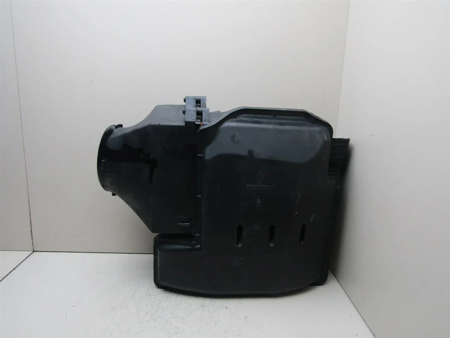 Корпус воздушного фильтра Renault Megane II 2002-2009  [8200420871]  1.4 1.6 1.8 2.0 в Вологде