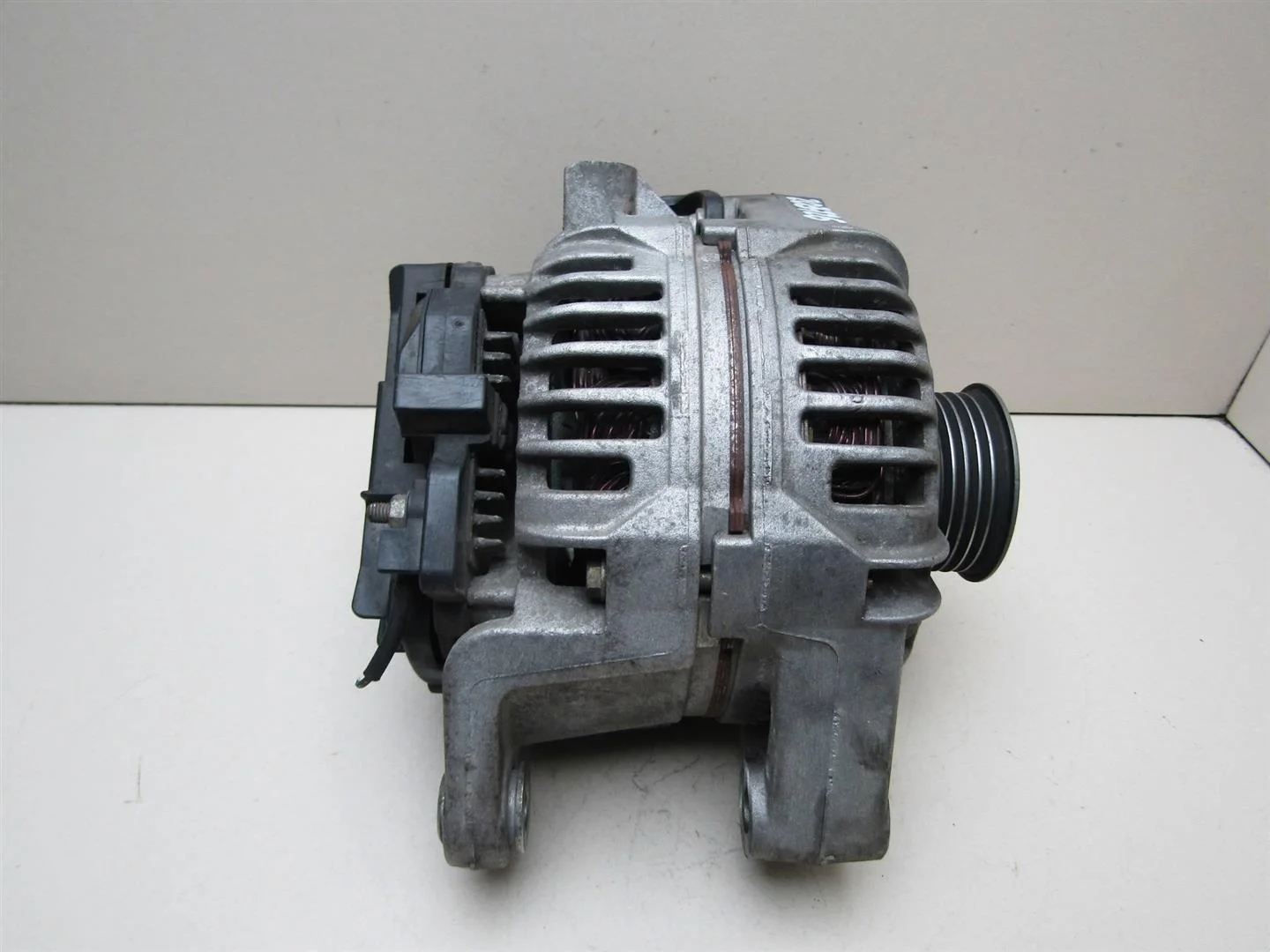 Генератор Opel Astra G 1998-2005  [90561971]  1.4 1.6 1.8 в Вологде