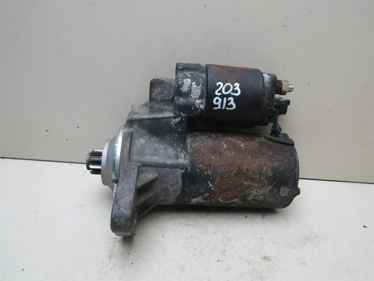 Стартер Skoda Octavia (A4 1U-) 2000-2011  [020911023F]  1.4-1.6 в Вологде