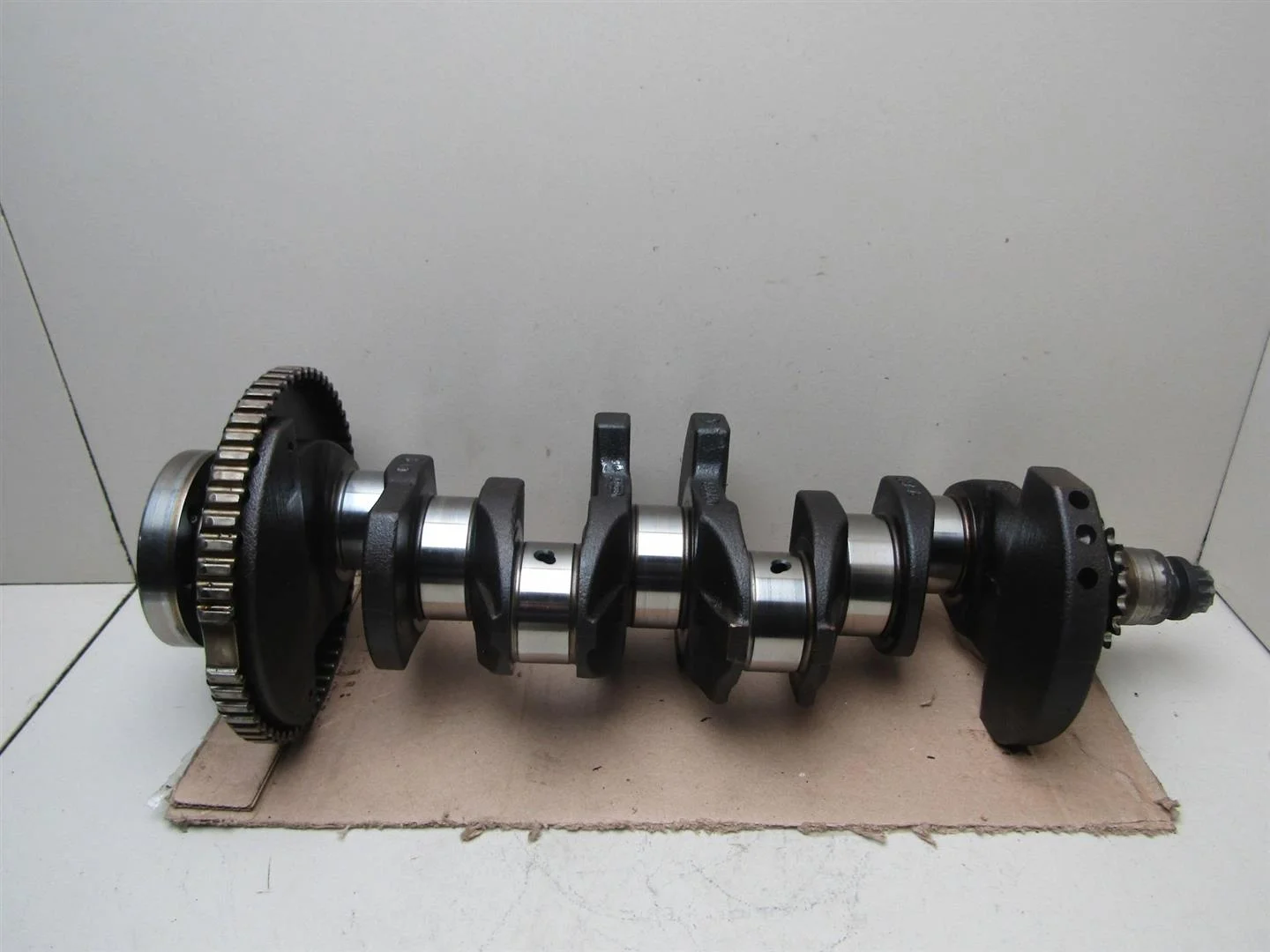Коленвал Skoda Octavia (A4 1U-) 2000-2011  [06A105021A]  1.6 8V AKL в Вологде