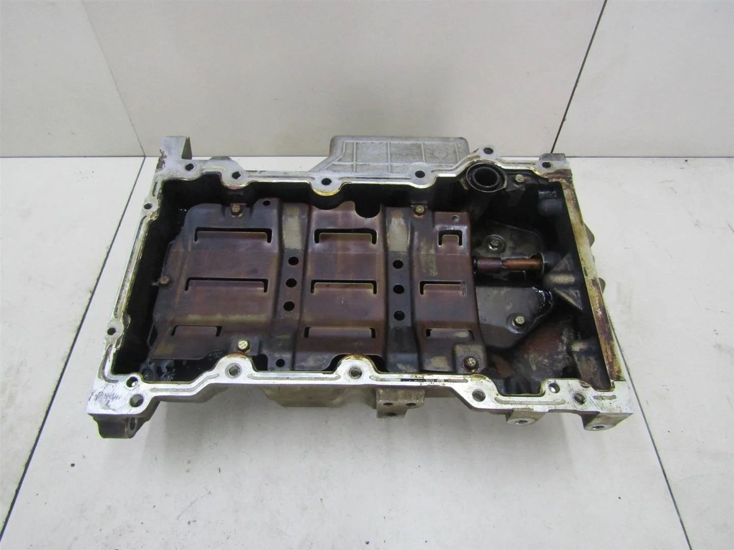 Поддон масляный двигателя Chevrolet Captiva (C100) 2006-2010  [92067591]  3.2 в Вологде