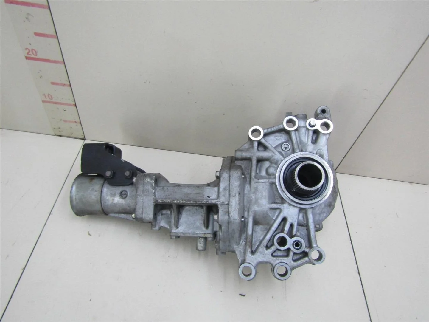 Коробка раздаточная Mitsubishi Outlander XL (CW) 2006-2012  [3200A067]  2.4 4B12 в Вологде