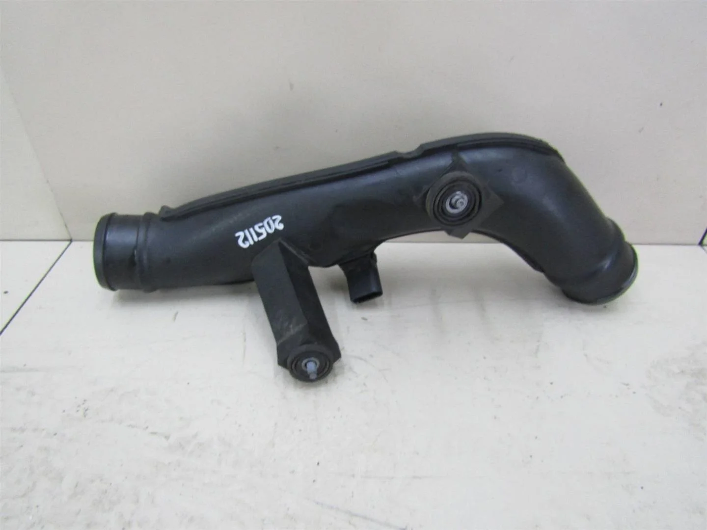 Патрубок интеркулера VW Passat (B6) 2005-2010  [1K0145770N]  1.8 2.0 в Вологде