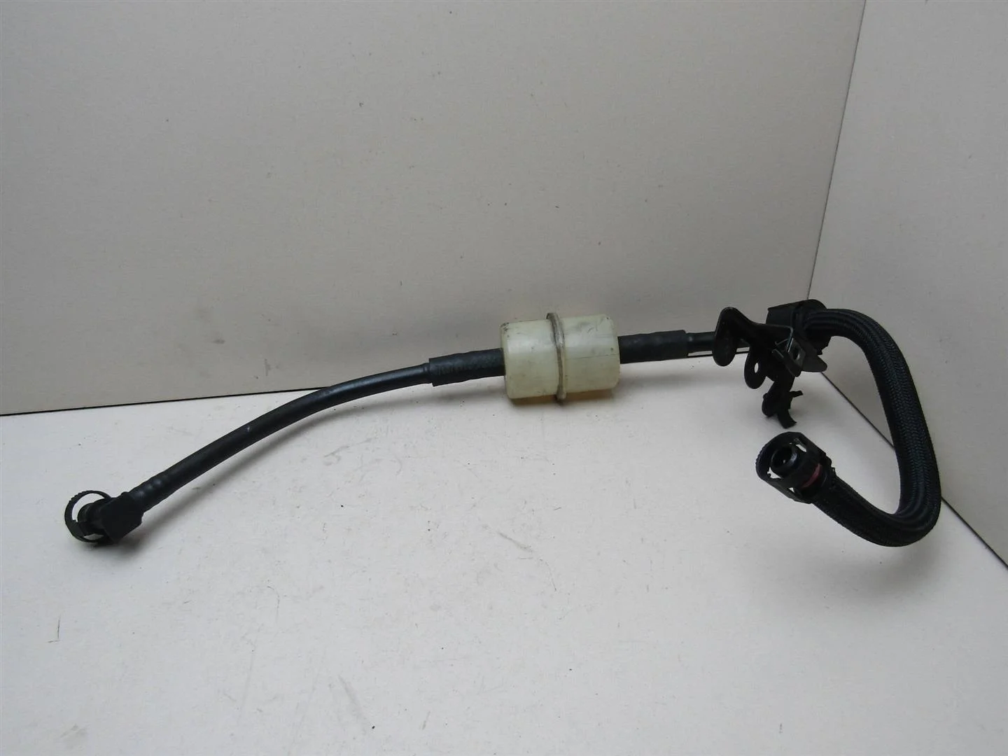 Трубка вентиляционная BMW 7-серия E65\E66 2001-2008  [13907522415]  4.4 32v N62B44 в Вологде