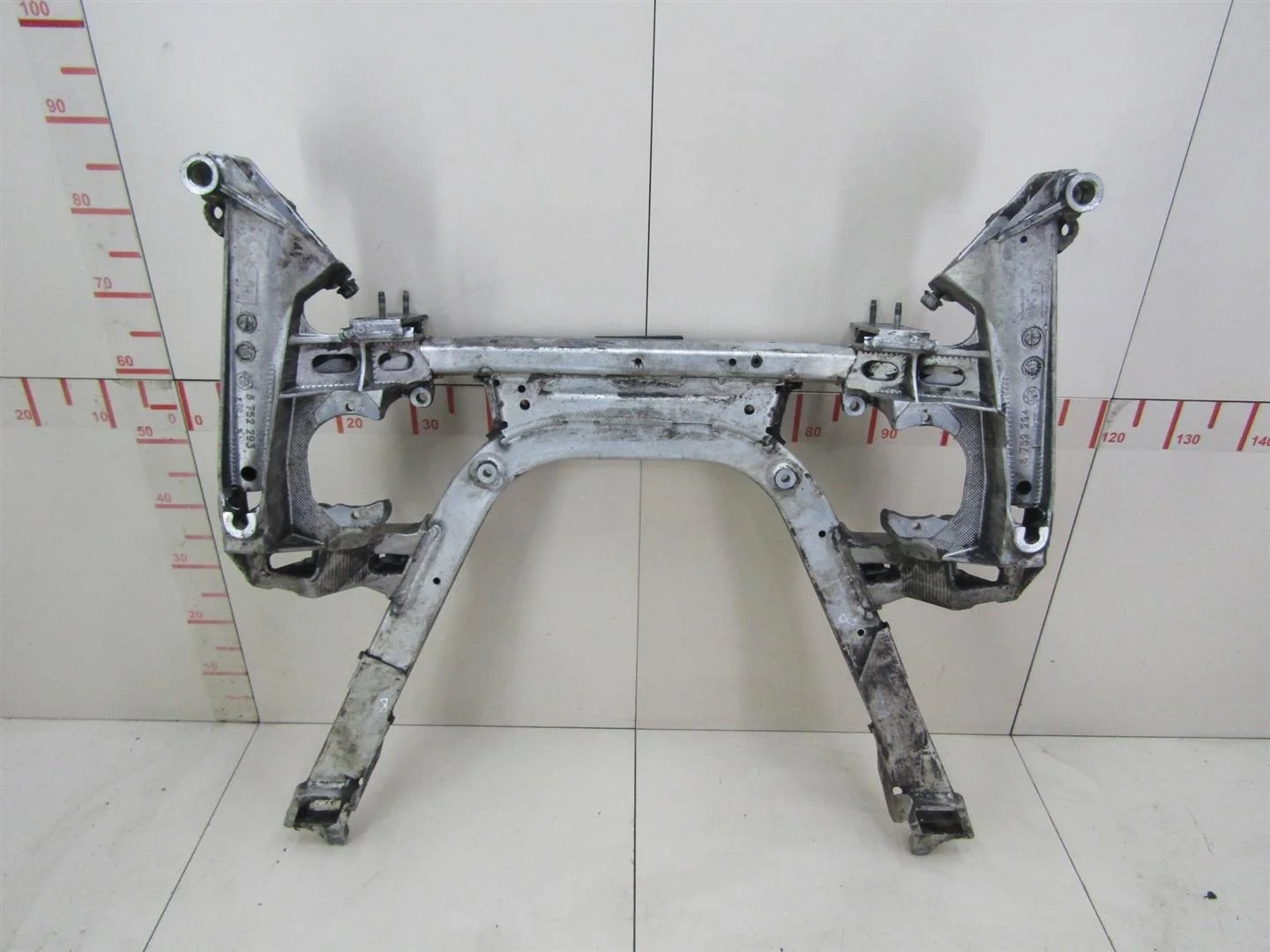 Балка подмоторная BMW 7-серия E65\E66 2001-2008  [31116782457]  в Вологде