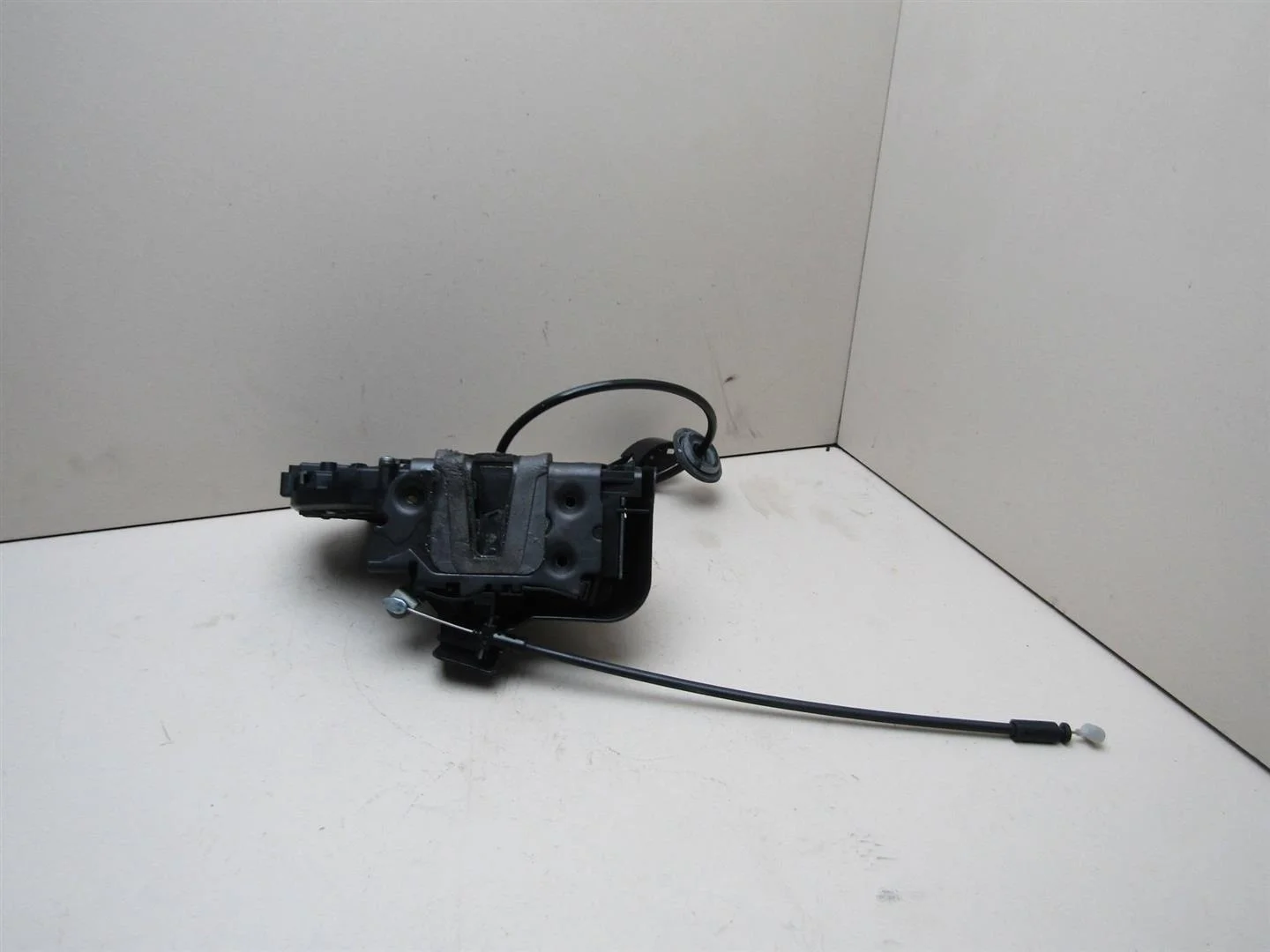 Замок двери передней правой Land Rover Freelander 2 2007-2014  [FQJ000207]  в Вологде