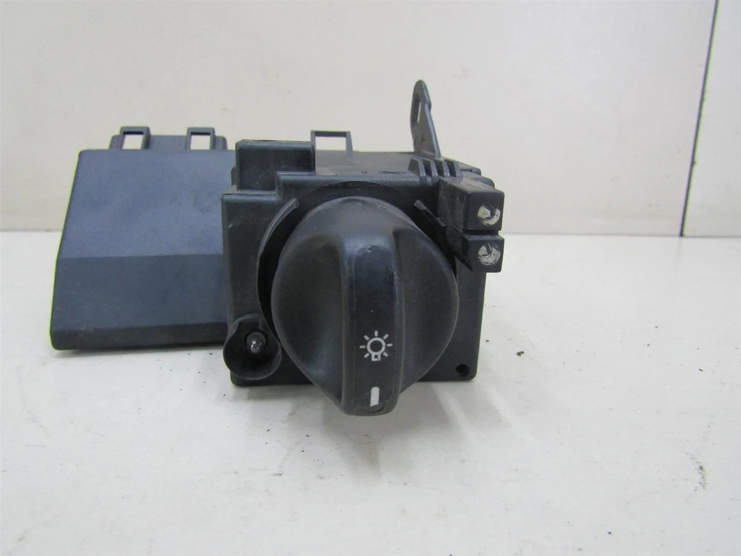 Переключатель света фар Mercedes Benz W210 E-Klasse 1995-2000  [A2105450104]  2.9 OM602.982 в Вологде