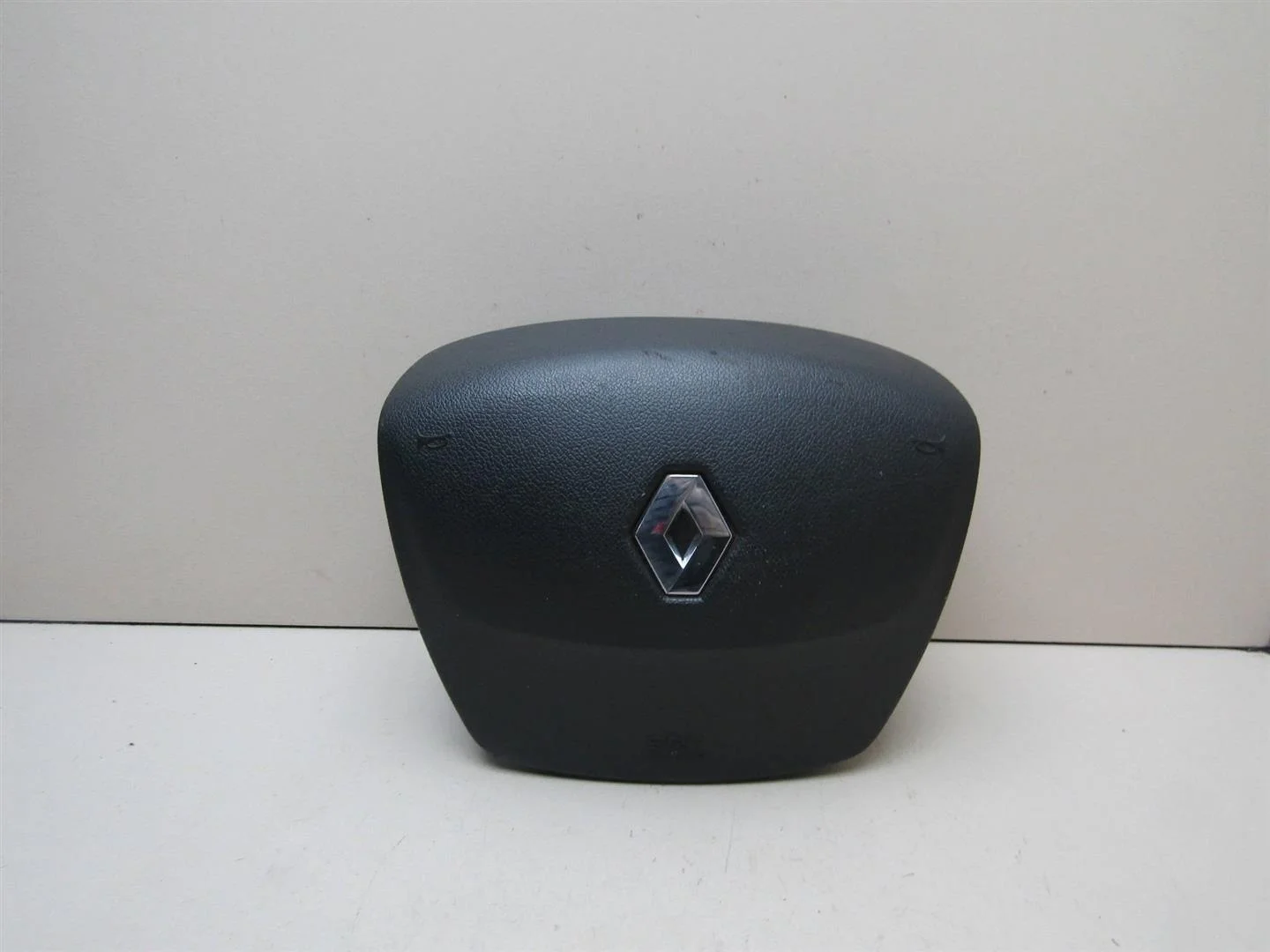 Подушка безопасности в рулевое колесо Renault Megane III 2009-нв  [985100007R]  в Вологде