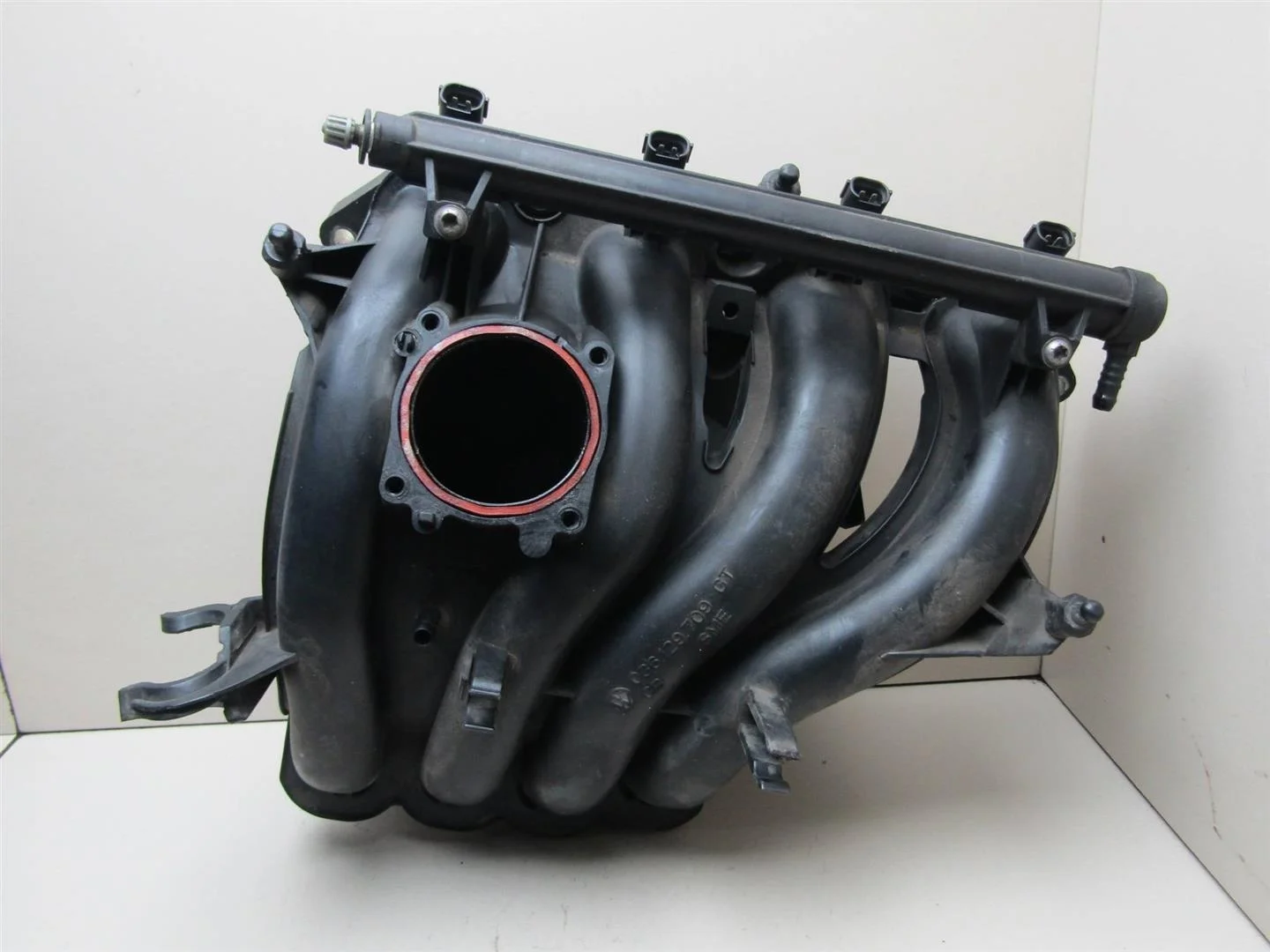 Коллектор впускной Skoda Octavia (A5 1Z-) 2004-2013  [036129709GT]  1.4 BUD в Вологде