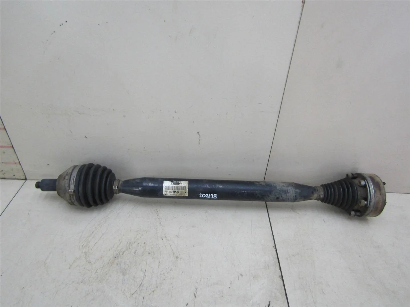 Полуось передняя правая VW Polo (Sed RUS) 2011-2020  [6R0407762K]  в Вологде