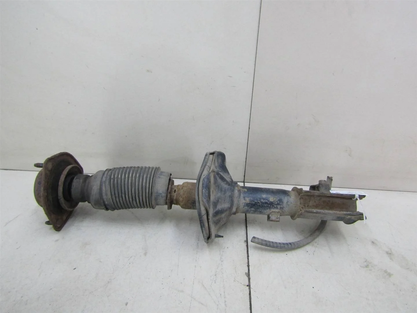 Амортизатор передний правый Hyundai Accent II (+ТАГАЗ) 2000-2012   [5466025150]  1.5 16V G4EC в Вологде