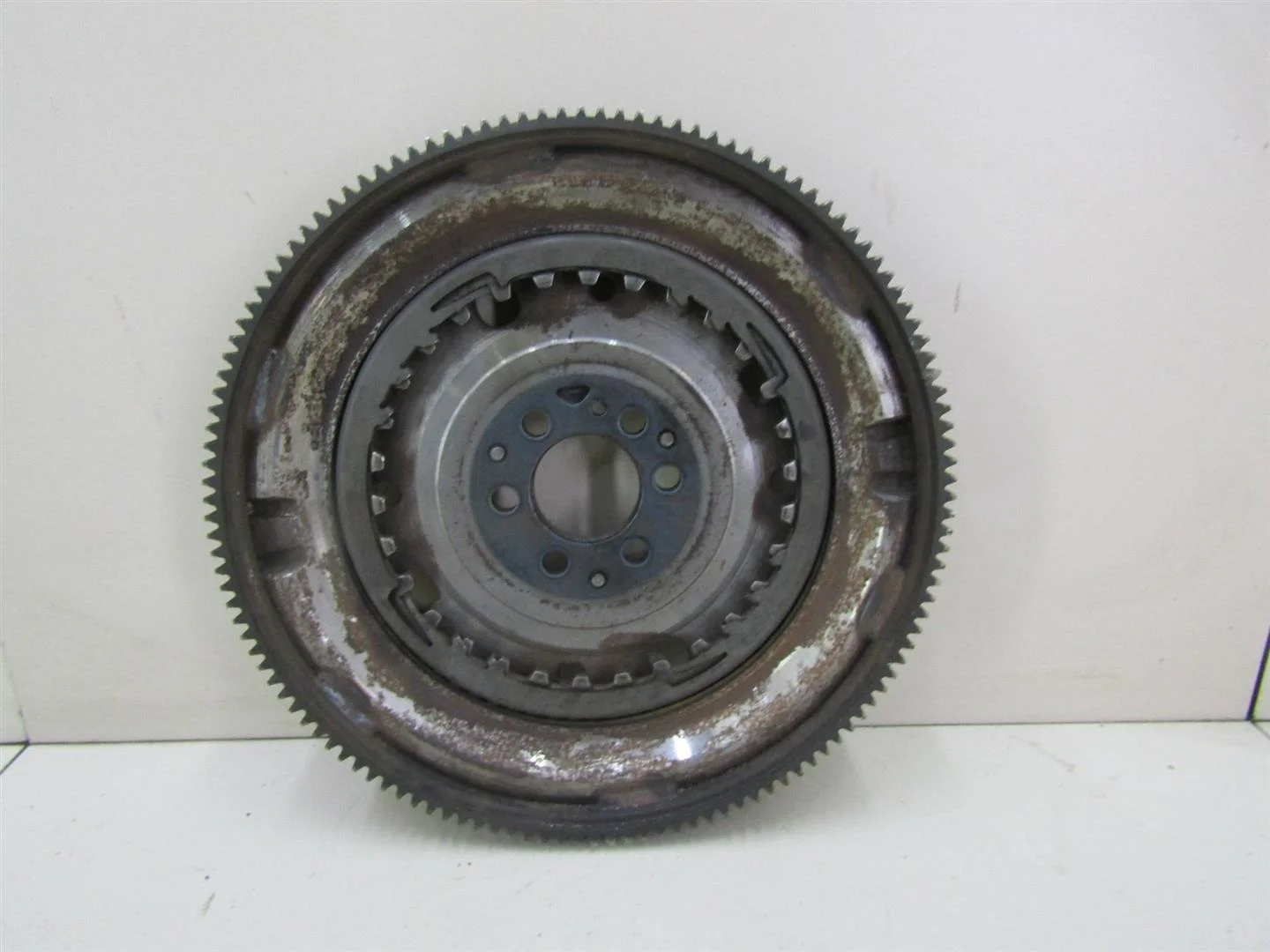Маховик VW Golf Plus 2005-2014  [03F105266]  1.2 CBZ в Вологде