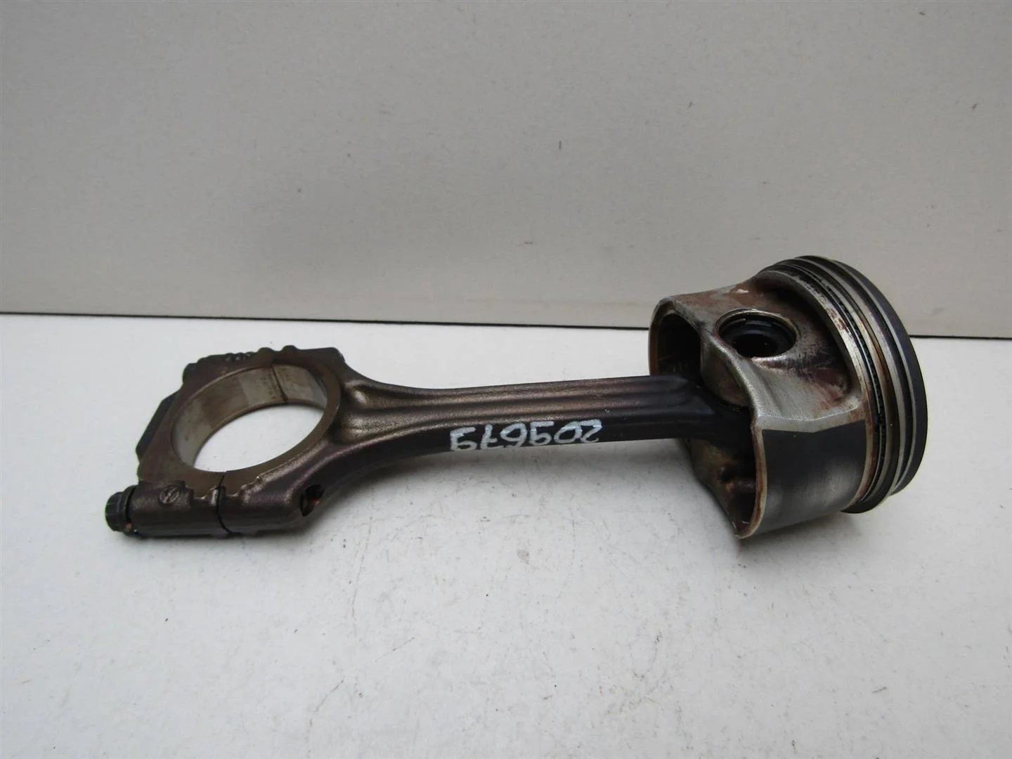 Шатун VW Golf Plus 2005-2014  [03F198401]  1.2 CBZ в Вологде